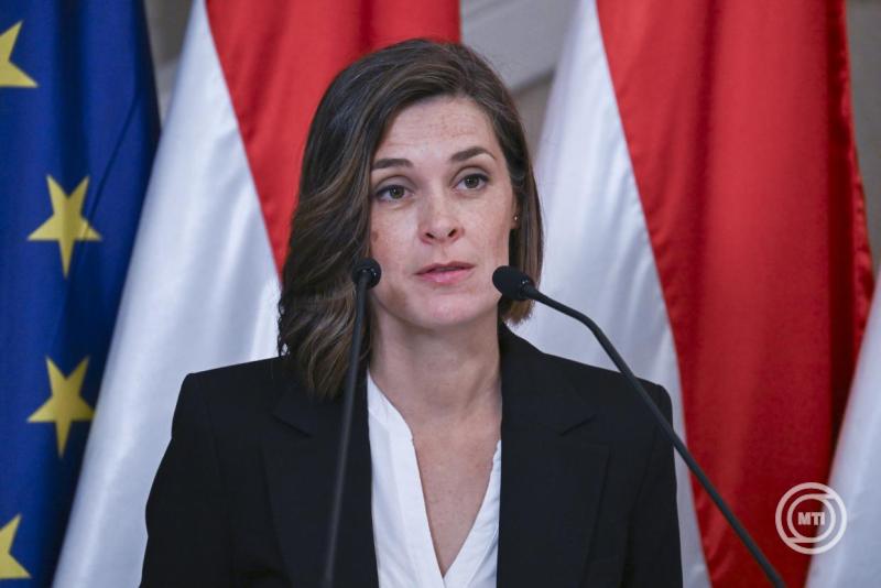 Kormányszóvivői sajtótájékoztató