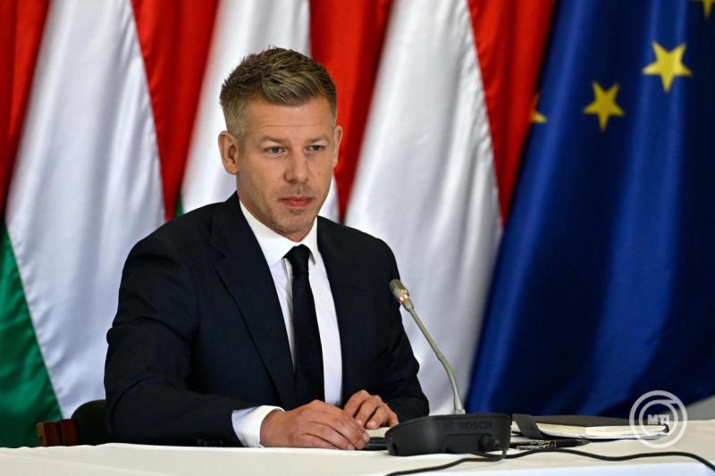 Magyar Péter miniszterelenök napirend előtti felszólalása
