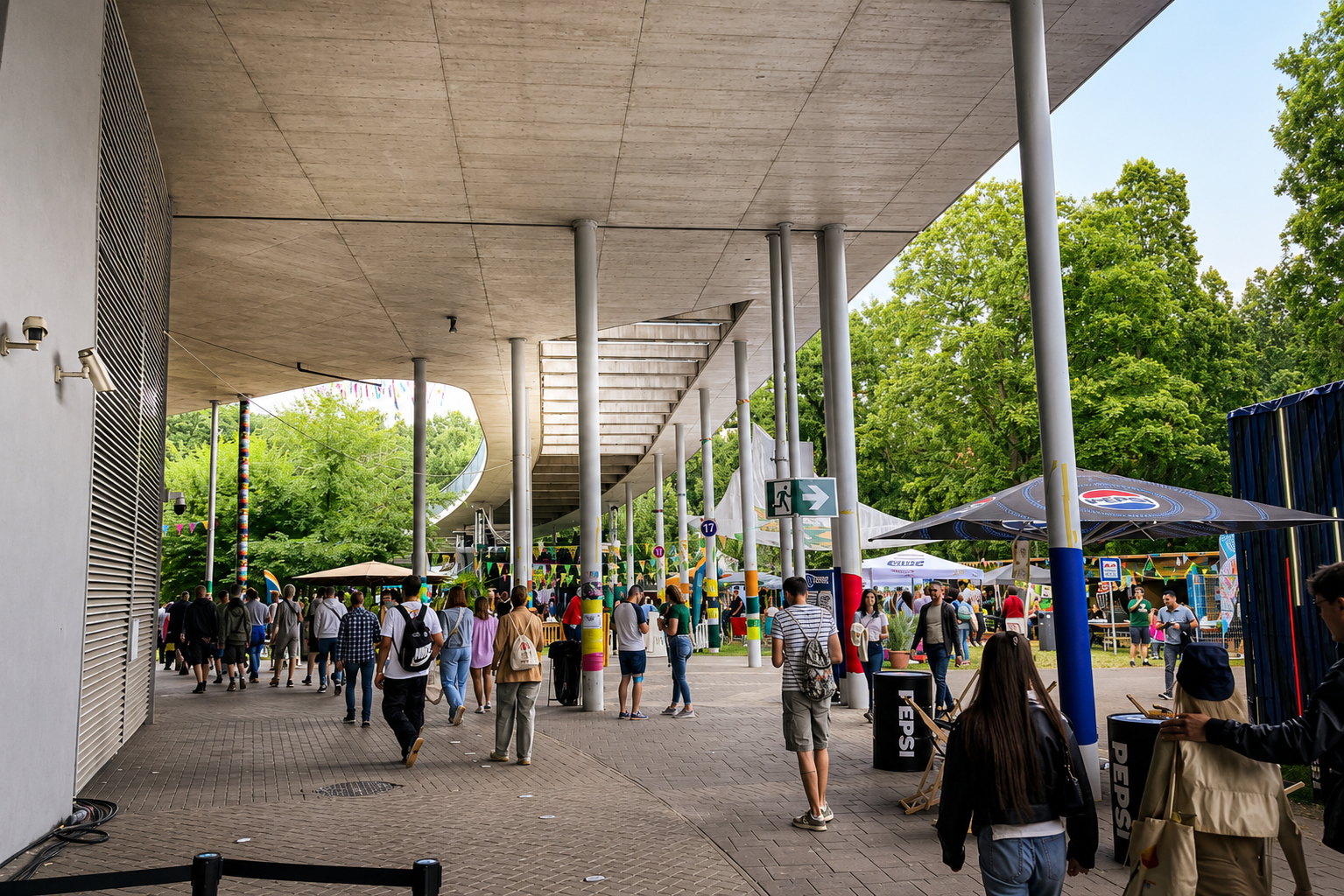 Gőzerővel készül Debrecen a Campus Fesztiválra – javában épül a rendezvényhelyszín